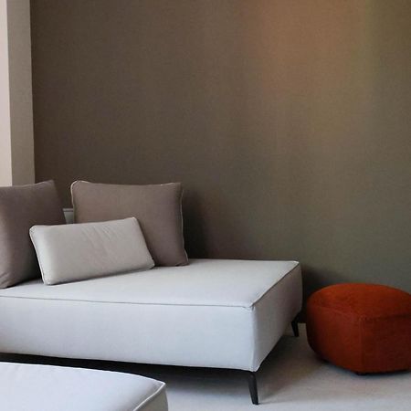 Vicolo Dei Signori Apartment Desenzano del Garda Luaran gambar