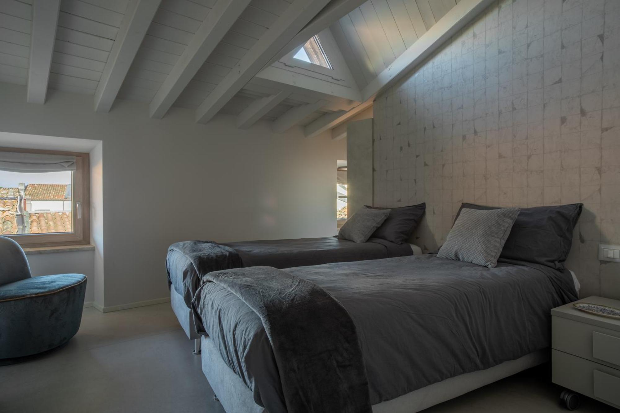 Vicolo Dei Signori Apartment Desenzano del Garda Luaran gambar