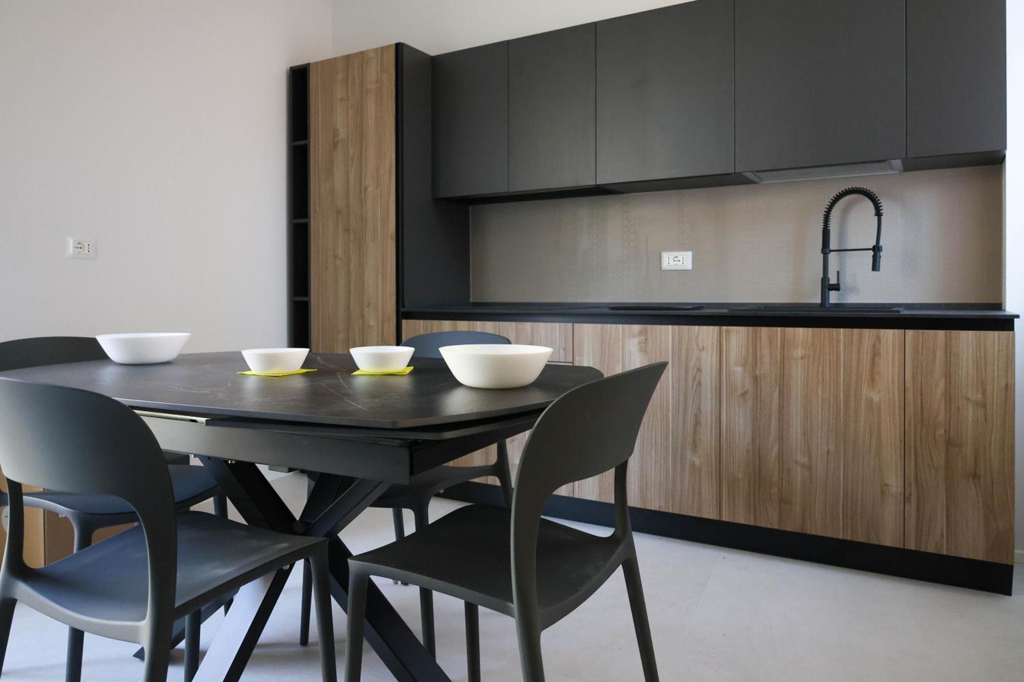 Vicolo Dei Signori Apartment Desenzano del Garda Luaran gambar