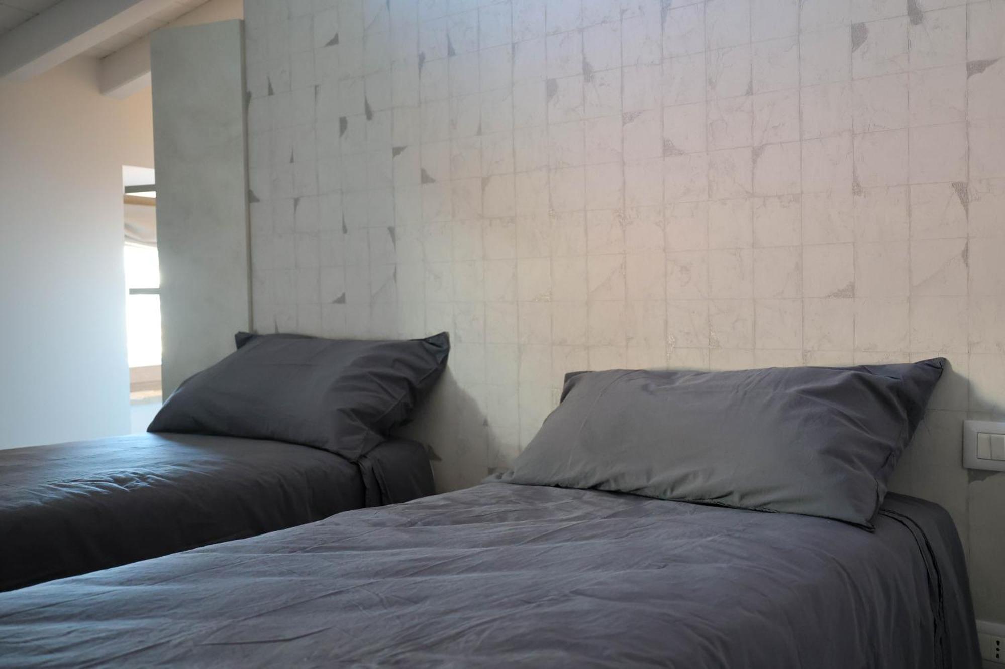 Vicolo Dei Signori Apartment Desenzano del Garda Luaran gambar