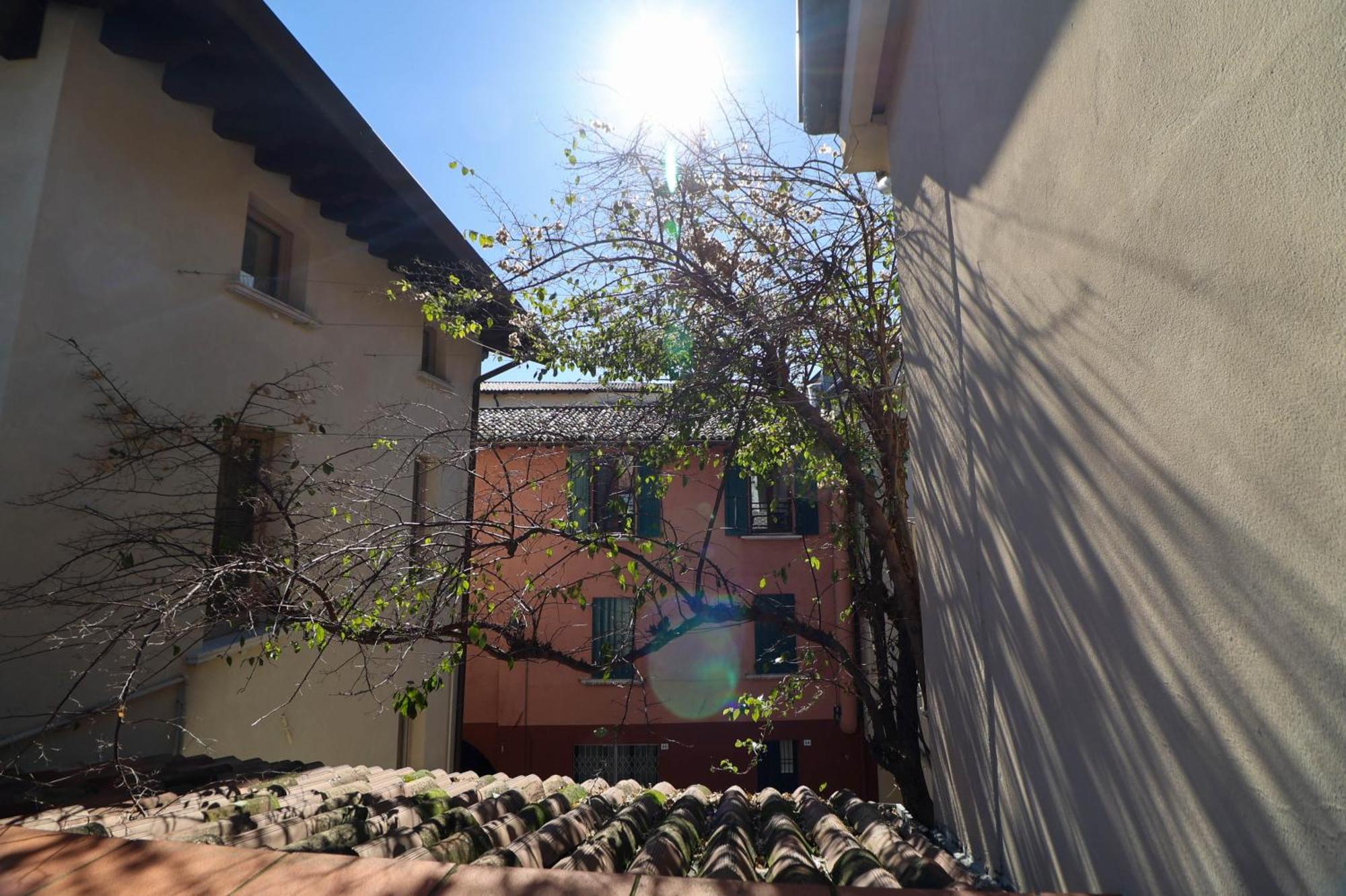 Vicolo Dei Signori Apartment Desenzano del Garda Luaran gambar