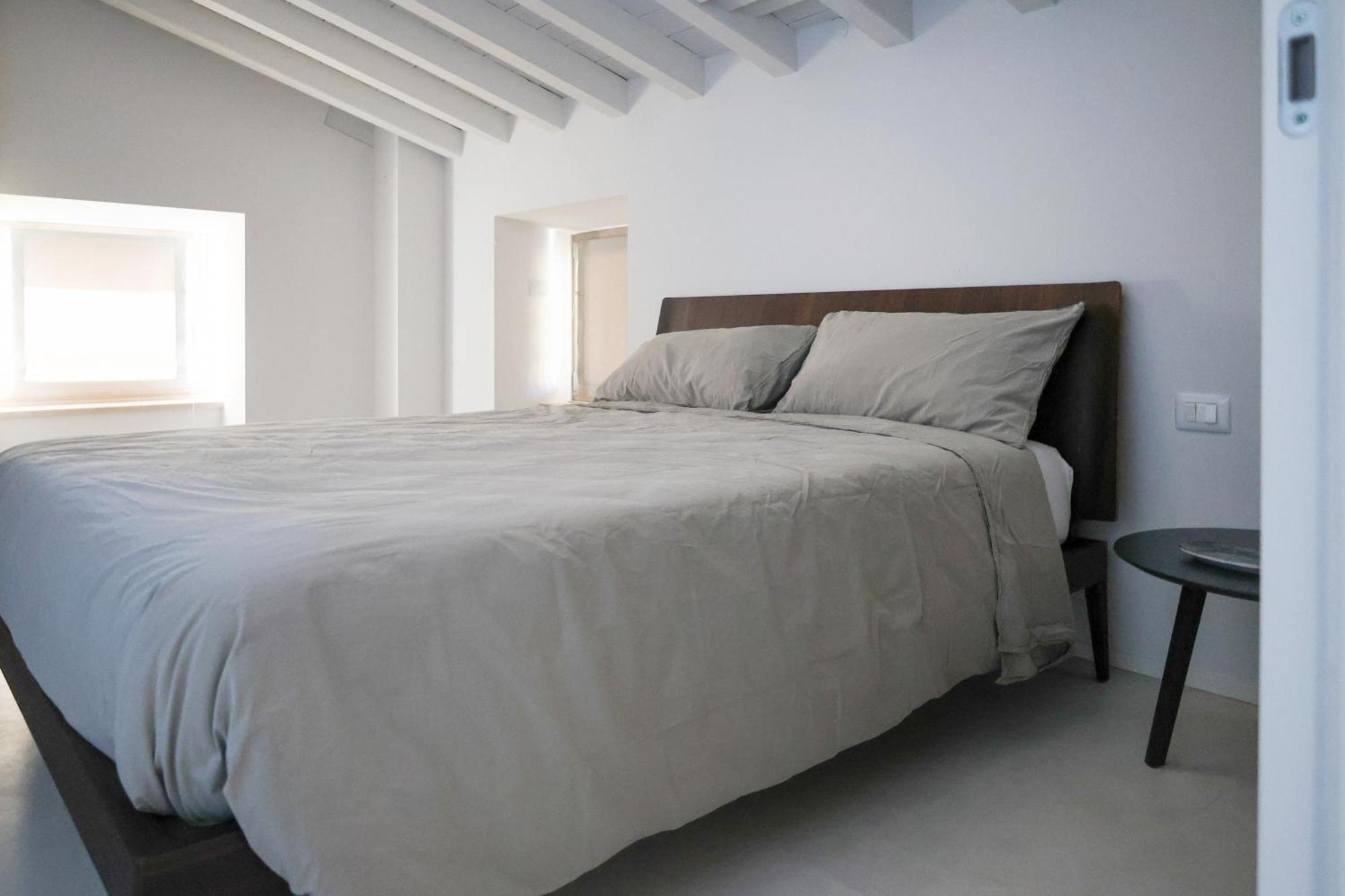 Vicolo Dei Signori Apartment Desenzano del Garda Luaran gambar